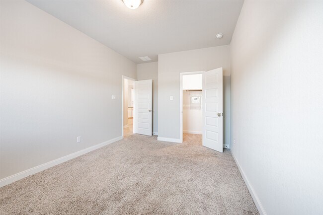 Building Photo - 11234 Victoria Hollow Trace