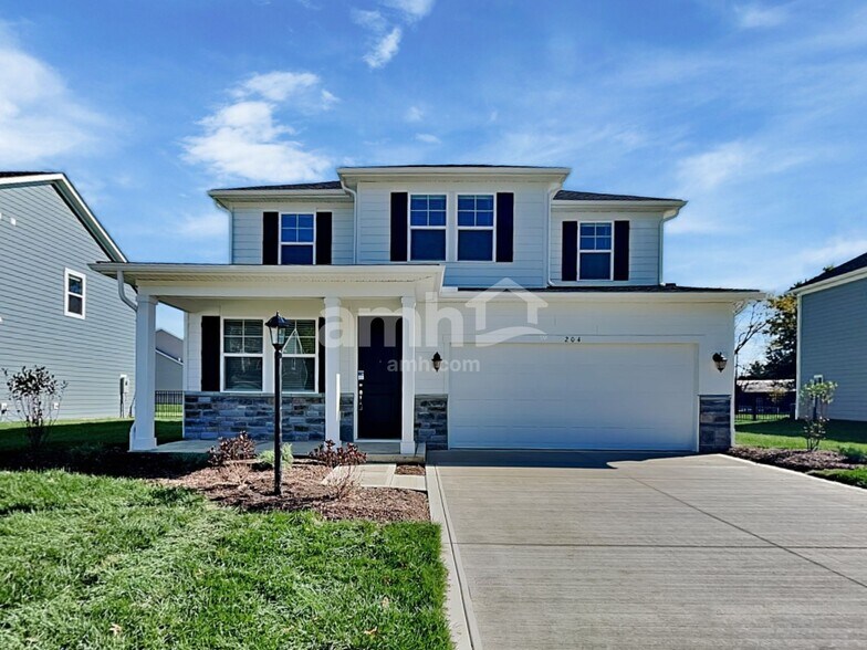 Primary Photo - 204 Kramer Mills Dr