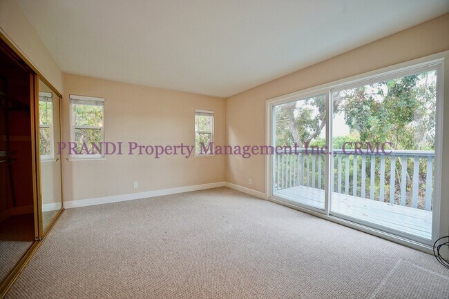 Building Photo - Impeccable Quality in this Recently Remode...