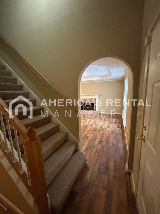 Building Photo - DEPOSIT PENDING! Home in Trussville!!