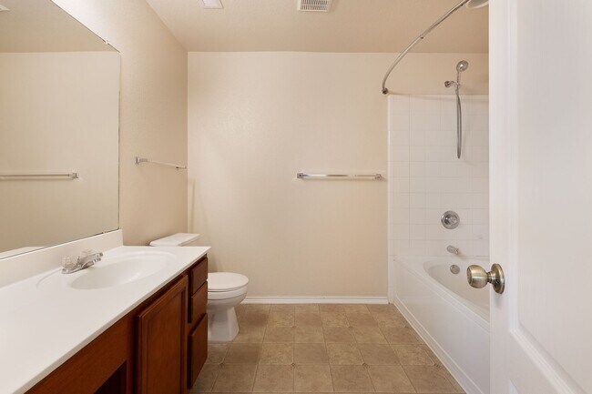 Building Photo - Highland Farms~Single Story 3 Bedroom with Study on Corner Lot