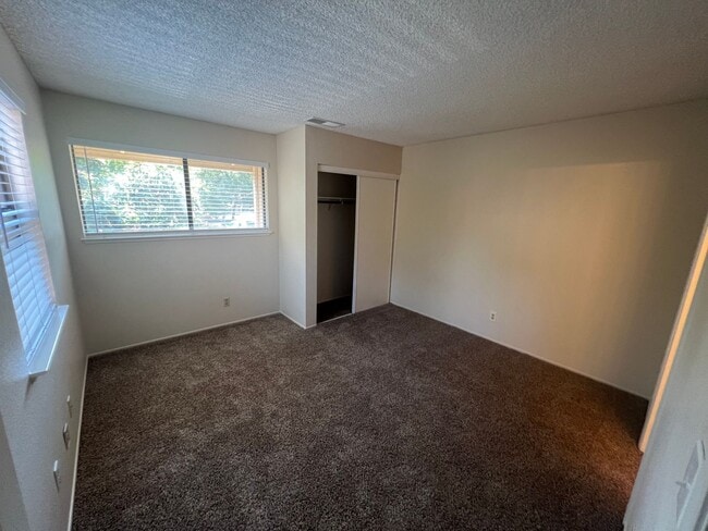 Building Photo - Home for Rent in West Sacramento's Touchst...