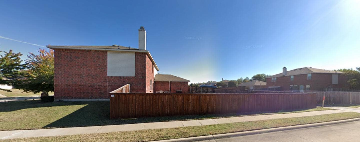 Building Photo - Lancaster Stunner with a Gorgeous Open Floor Plan and Elegant Finishes