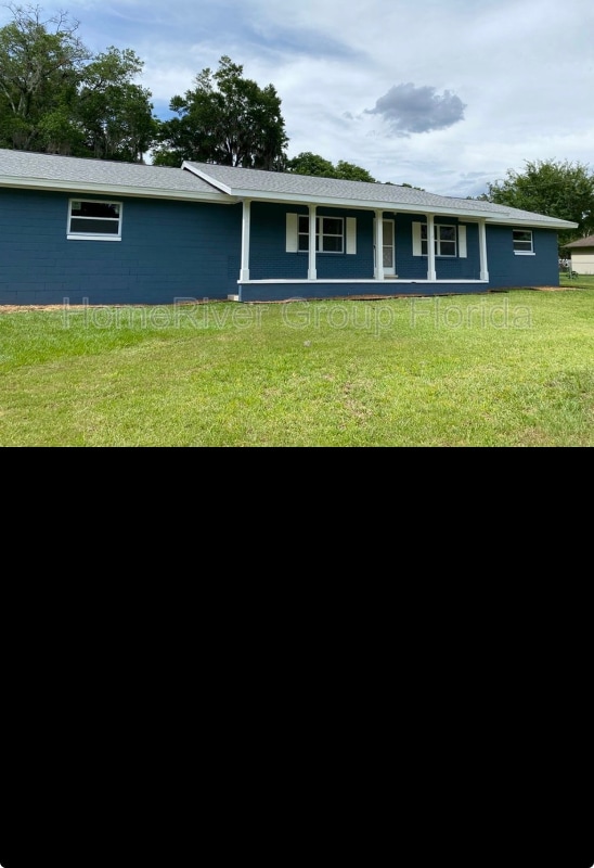 Building Photo - 3421 SW 26th Pl