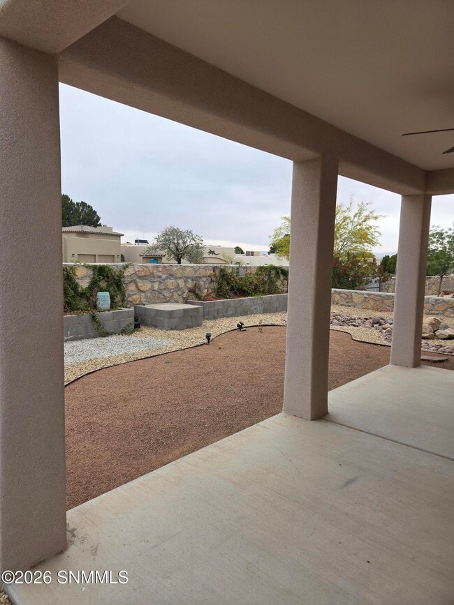 Building Photo - 7024 Camino Nuevo Mejico