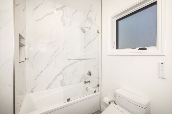 Building Photo - Newly Constructed 2 Bed, 1 Bath ADU in Pri...