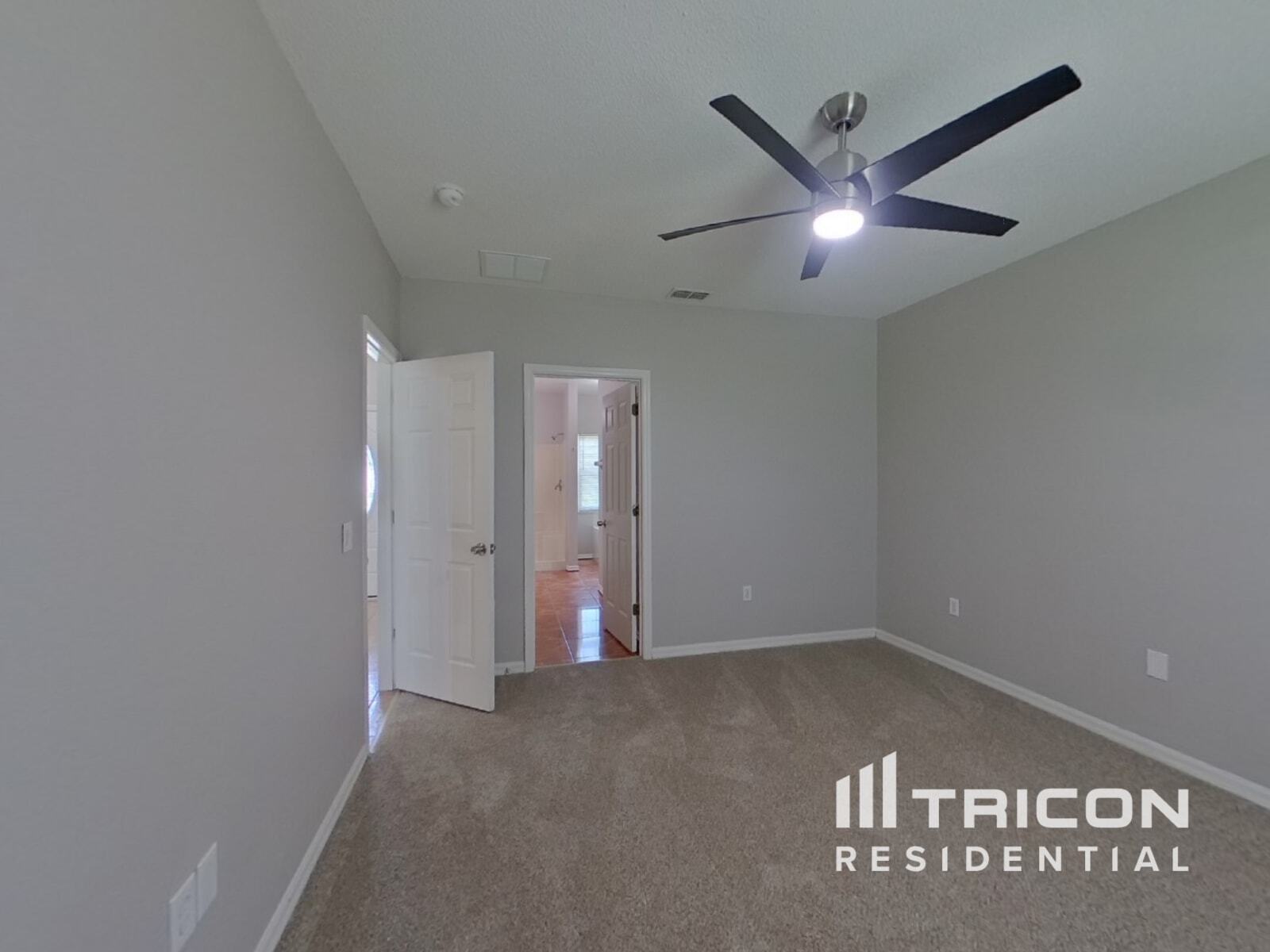 Building Photo - 853 Jarnac Dr