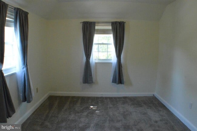 Building Photo - 4600 3rd St N