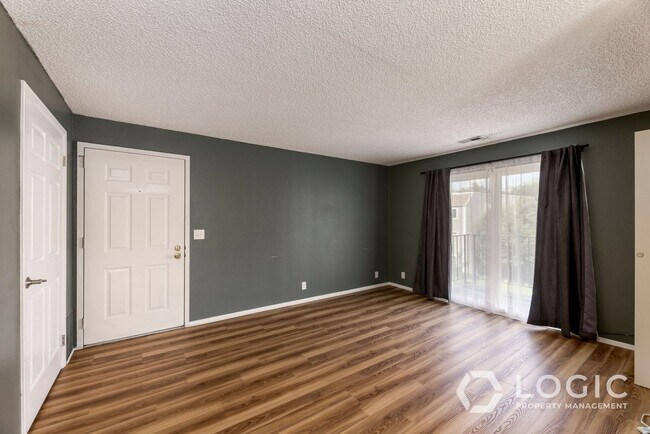 Building Photo - 4629 S Quail Vis Cv