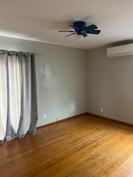 Building Photo - 161 Sequoia Dr