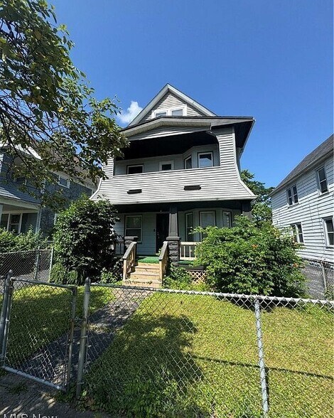 Building Photo - 2814 E 118th St