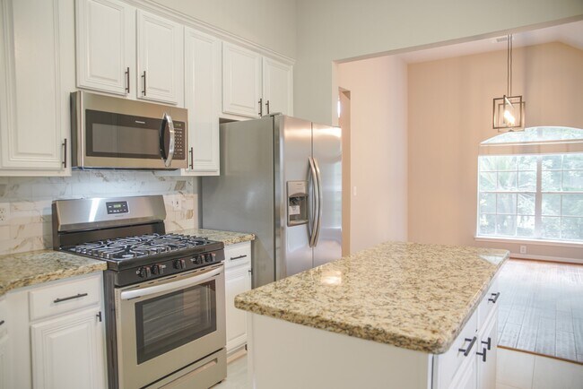 Building Photo - 91 N Willow Point Cir