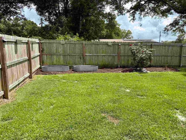Building Photo - 5049 Quarter Deck St