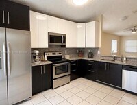 Building Photo - 611 208th Cir