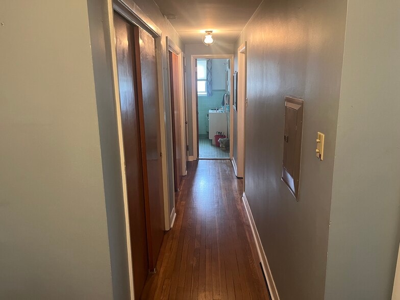 Building Photo - 1446 Monocacy St