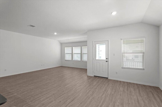 Building Photo - 300 Jeffers