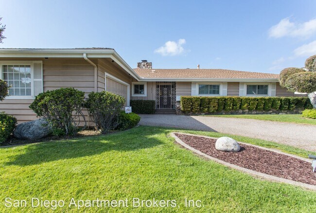 Primary Photo - 3 br, 2 bath House - 6034 Del Cerro Blvd.