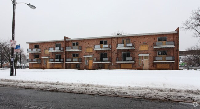 Building Photo - 3908 Groveland Ave
