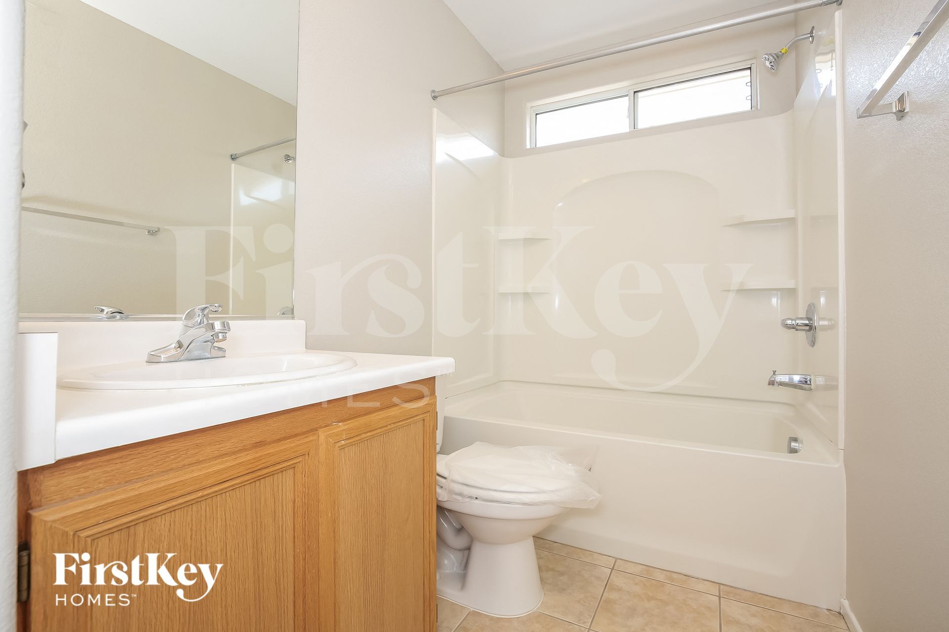 Building Photo - 3324 E Palatine Hills Ave