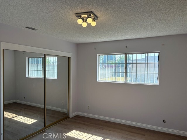 Building Photo - 4945 Persimmon Ave