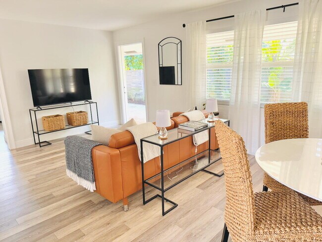 Building Photo - 311 N Swinton Ave