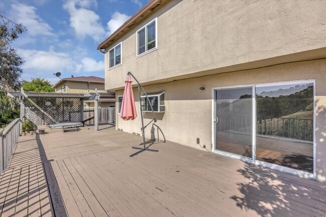 Building Photo - 28625 Hayward Blvd