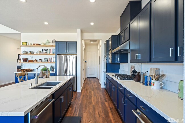 Building Photo - 7415 Hoback Dr