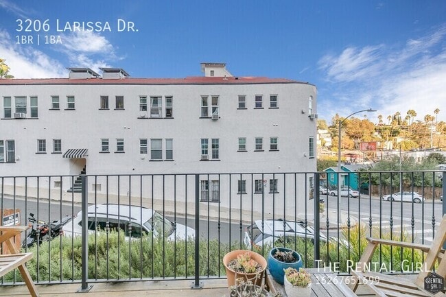 Building Photo - 3206 Larissa Dr