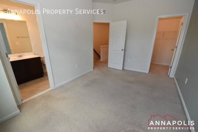 Building Photo - 2818 Etley Ct