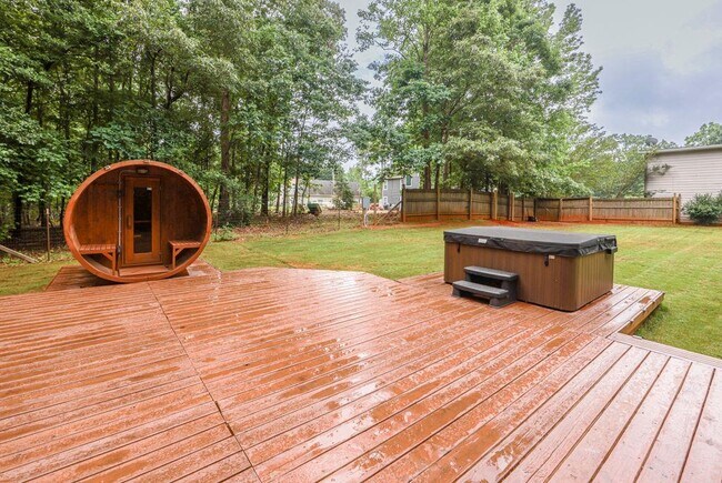Building Photo - 5377 Fawn Ivey Ln