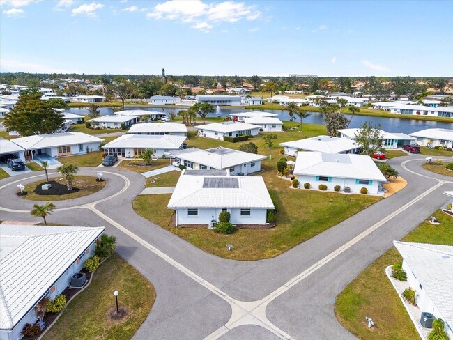 Building Photo - 477 Circlewood Dr