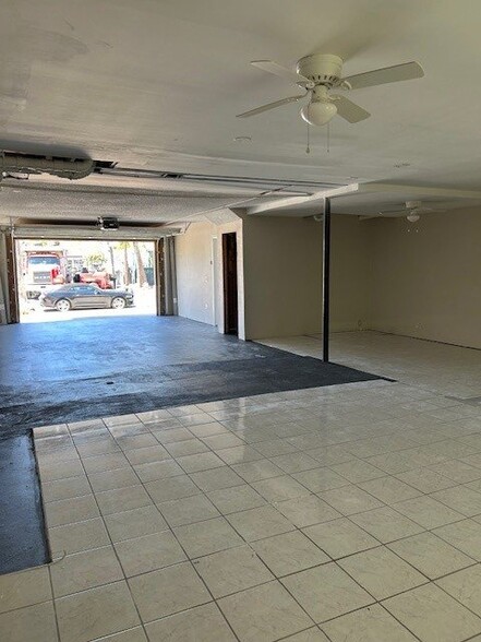 Building Photo - 2005 McMullen Ave