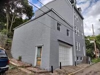 Building Photo - 1027 Salter Wy