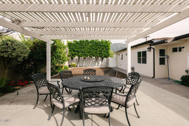 Building Photo - 2506 Weston Pl