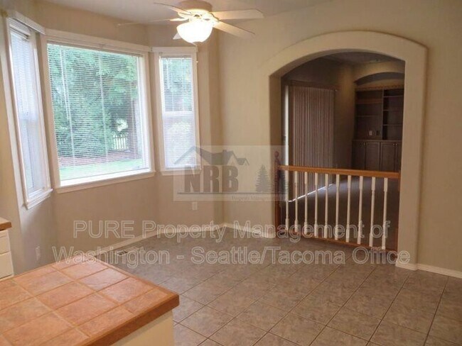 Building Photo - 18809 104th Ave E
