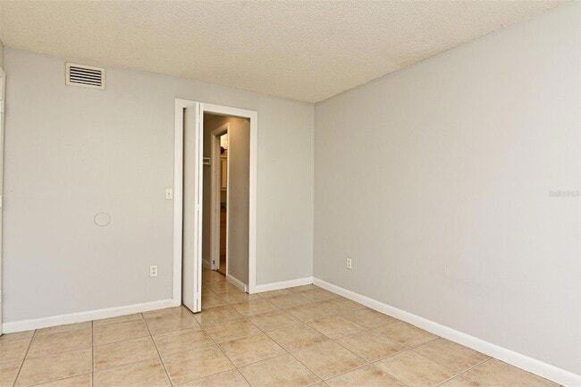 Building Photo - 123 Lori Anne Ln