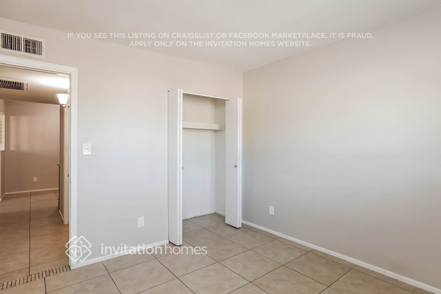 Building Photo - 1146 E Hatcher Rd