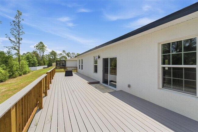 Building Photo - 785 Marion Oaks Trail