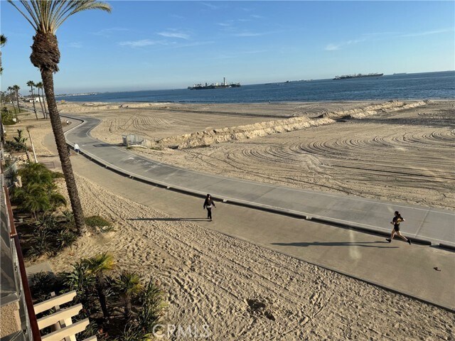 Building Photo - 1400 E Ocean Blvd