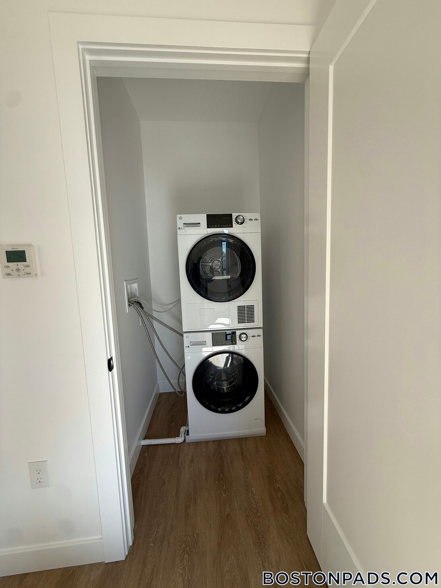 Building Photo - 199 Gardner St