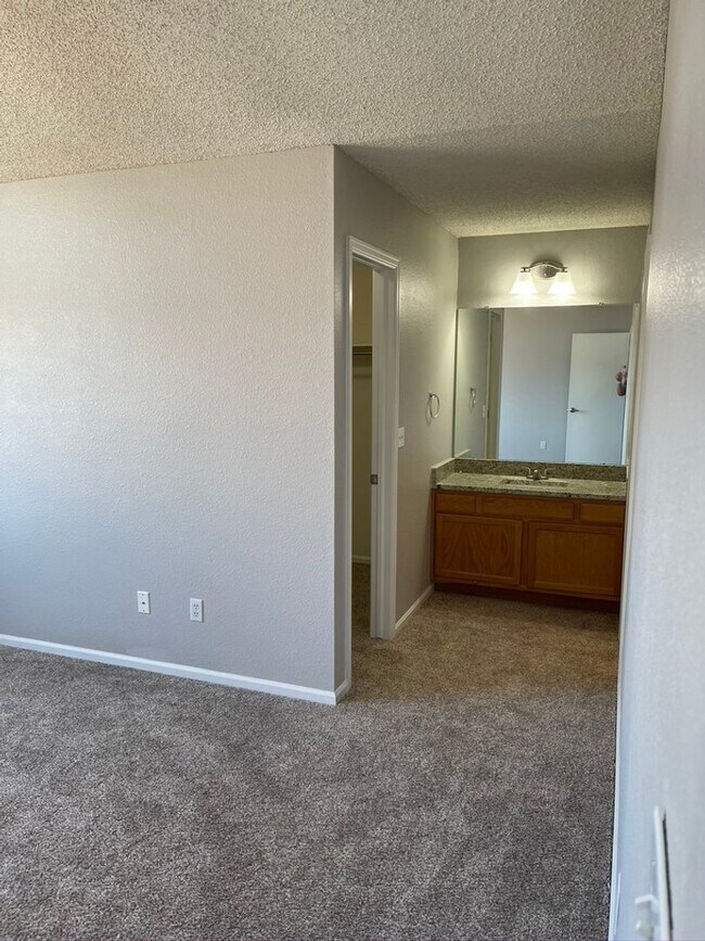 Building Photo - 5675 S Jebel Way