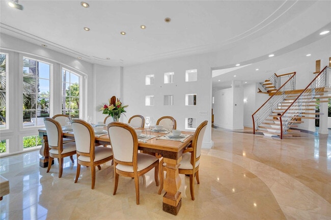 Building Photo - 74 Nurmi Dr