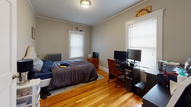 Building Photo - Beautiful 3 bed 1.5 bath in Brighton