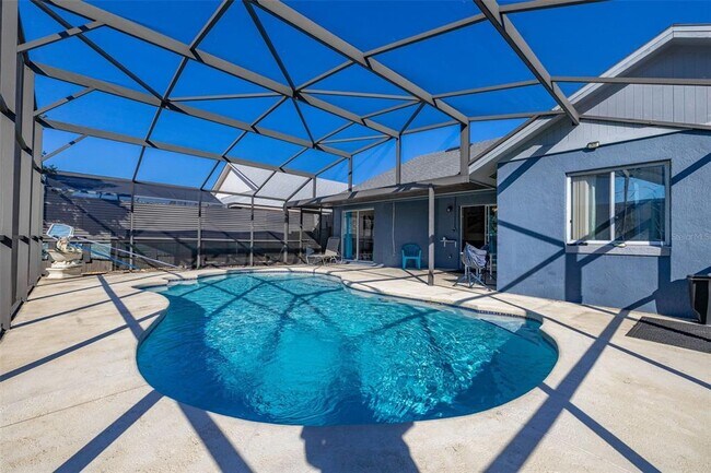 Building Photo - 3045 Bloomsbury Dr