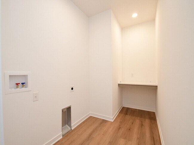 Building Photo - 14802-14804 Bruning Street