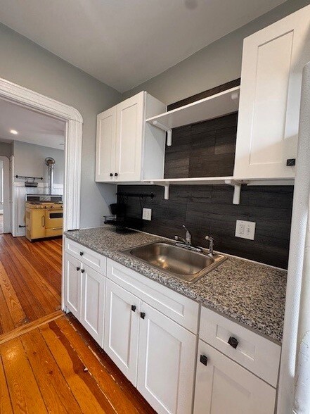 Building Photo - 129 Allston St