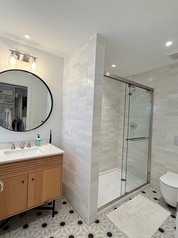 Building Photo - 6 Parkside Dr