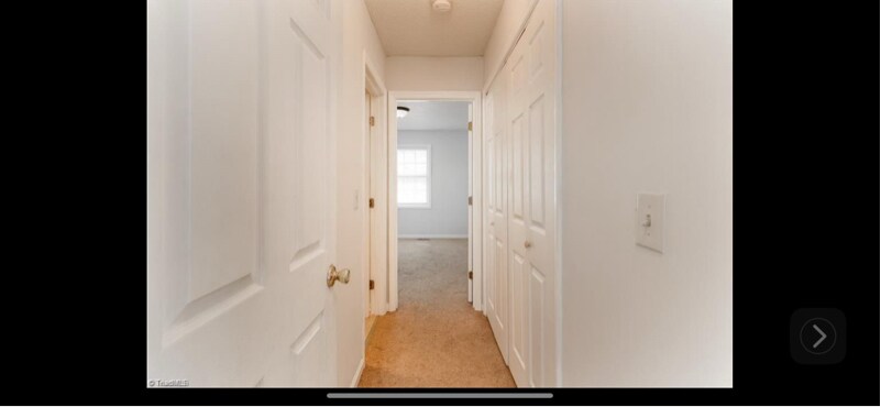 Building Photo - 407 N Dudley St