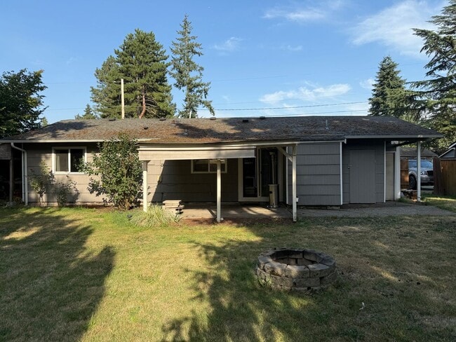 Building Photo - Rainier Vista Park Rambler
