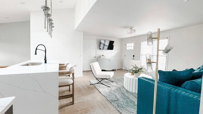 Building Photo - Modern solace meets nostalgic comfort in this stunning 3BR/3BA beauty 4800/Mo